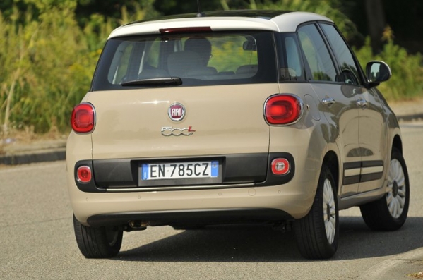 https://www.whatcar.lv/cars/Fiat/500L MPV/1343048065-471212112024.jpg